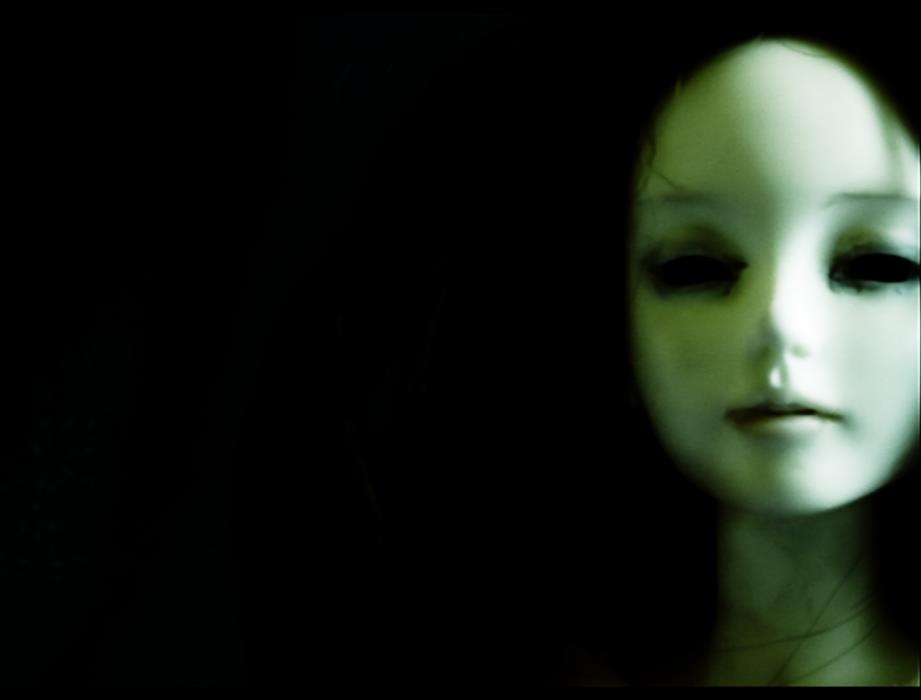sublime-dolls-reptilica-video-art-film-animation